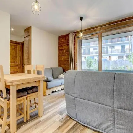 Le Lapia Apartment